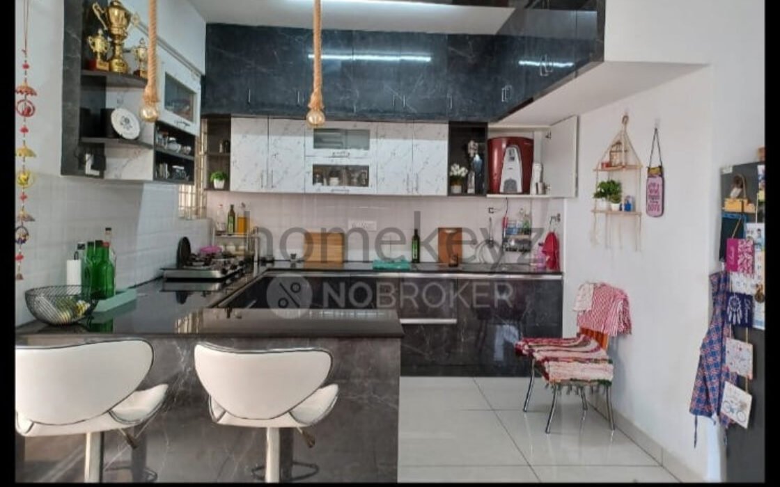 2BHK furnished apartment in Whitefield